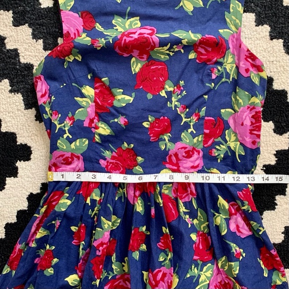 Betsey Johnson Floral Sleeveless Dress Size 4 - Picture 6 of 7